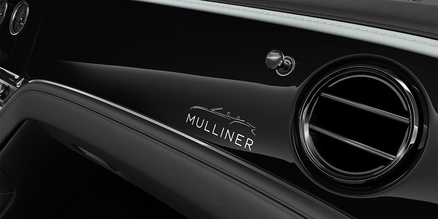 Gohm Sportwagen GmbH | Bentley Singen Bentley Continental GTC Mulliner coupe veneer detail in Grand Black veneer with Diamond Milled console