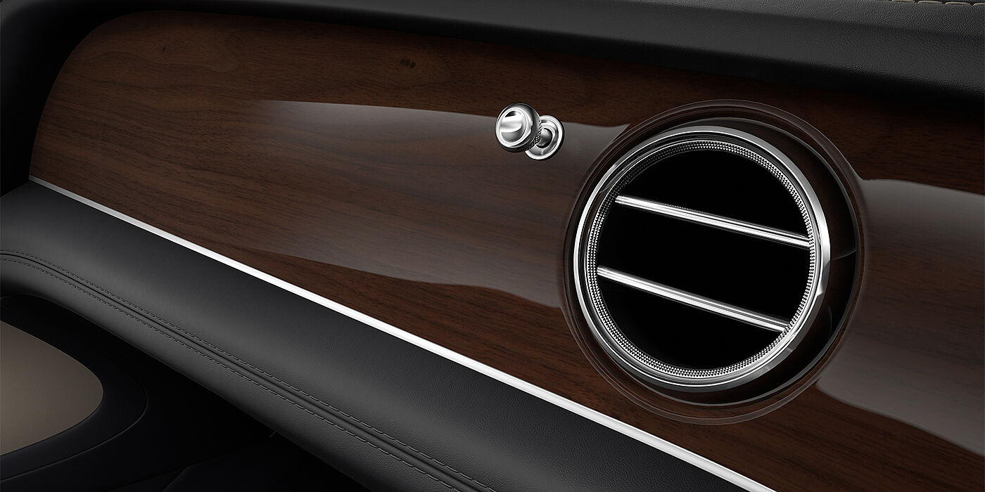 Gohm Sportwagen GmbH | Bentley Singen Bentley Bentayga EWB SUV veneer detail in Crown Cut Walnut 