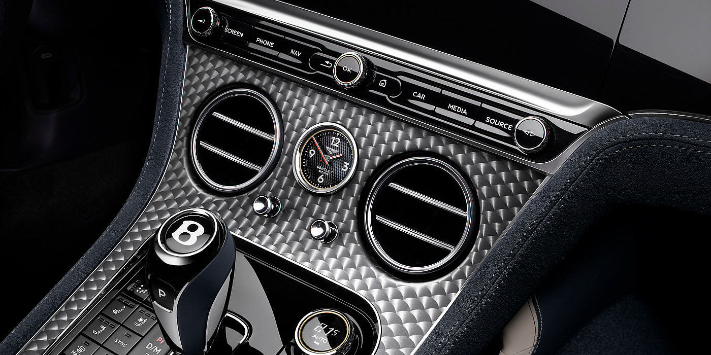 Gohm Sportwagen GmbH | Bentley Singen Bentley Continental GTC Speed convertible front interior engine spin veneer detail