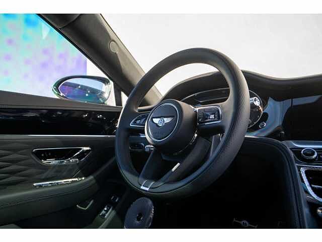 35:Bentley Flying Spur Azure V8, Limousine, Verdant, Gohm Sportwagen GmbH | Bentley Singen