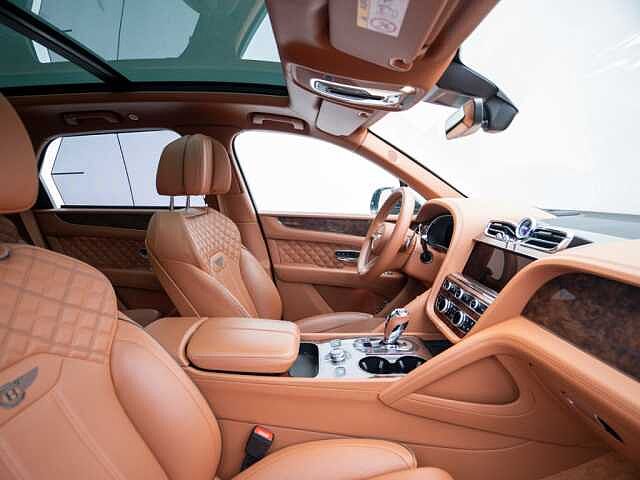 35:Bentley Bentayga First Edition V8, SUV, Barnato, Gohm Sportwagen GmbH | Bentley Singen