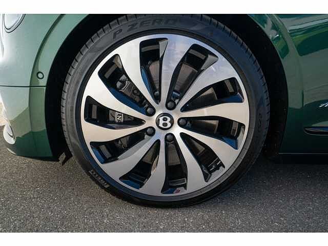 26:Bentley Flying Spur Azure V8, Limousine, Verdant, Gohm Sportwagen GmbH | Bentley Singen