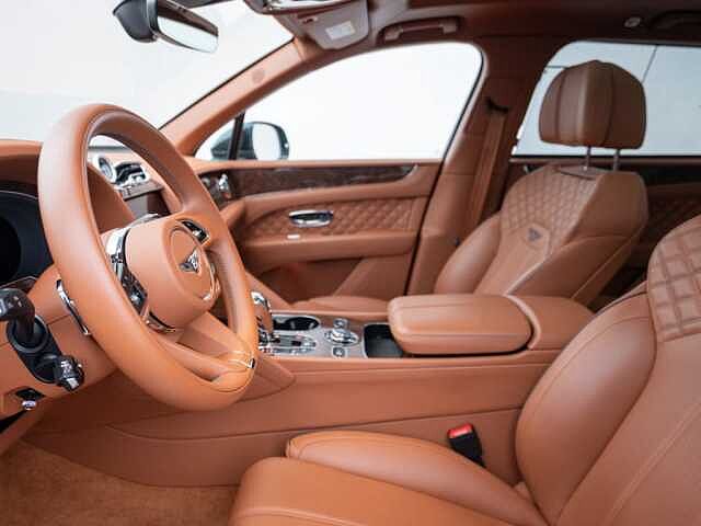 21:Bentley Bentayga First Edition V8, SUV, Barnato, Gohm Sportwagen GmbH | Bentley Singen