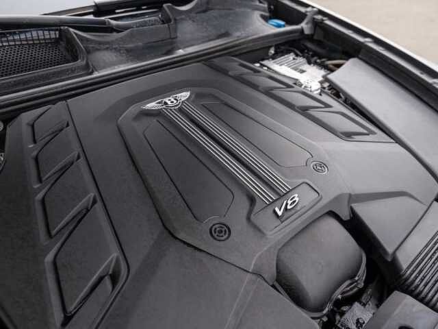 17:Bentley Bentayga V8, SUV, Anthracite, Gohm Sportwagen GmbH | Bentley Singen