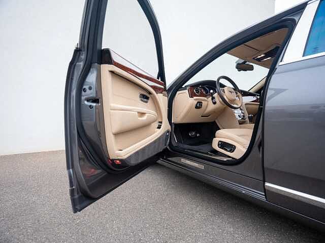 40:Bentley Mulsanne V8, Limousine, Tungsten, Gohm Sportwagen GmbH | Bentley Singen