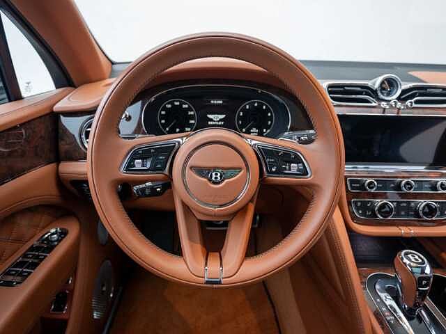 41:Bentley Bentayga First Edition V8, SUV, Barnato, Gohm Sportwagen GmbH | Bentley Singen