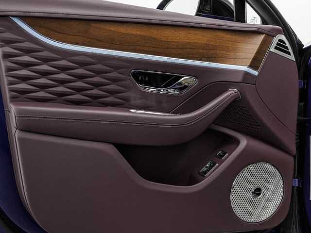 22:Bentley Flying Spur Mulliner W12, Limousine, Azure Purple, Gohm Sportwagen GmbH | Bentley Singen