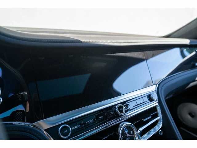 31:Bentley Flying Spur Azure V8, Limousine, Verdant, Gohm Sportwagen GmbH | Bentley Singen