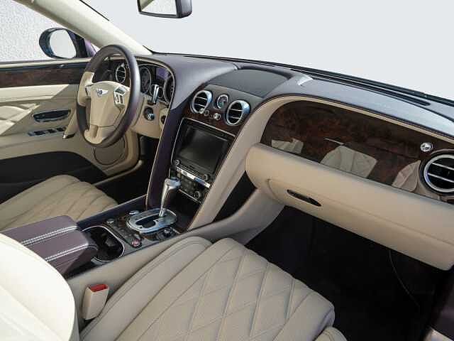 1:Bentley Flying Spur W12, Limousine, Damson, Gohm Sportwagen GmbH | Bentley Singen