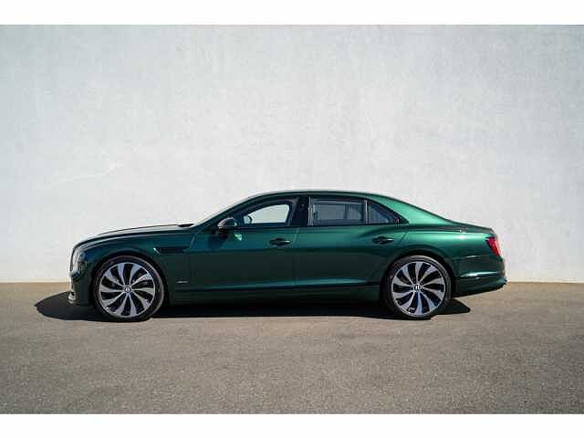 19:Bentley Flying Spur Azure V8, Limousine, Verdant, Gohm Sportwagen GmbH | Bentley Singen