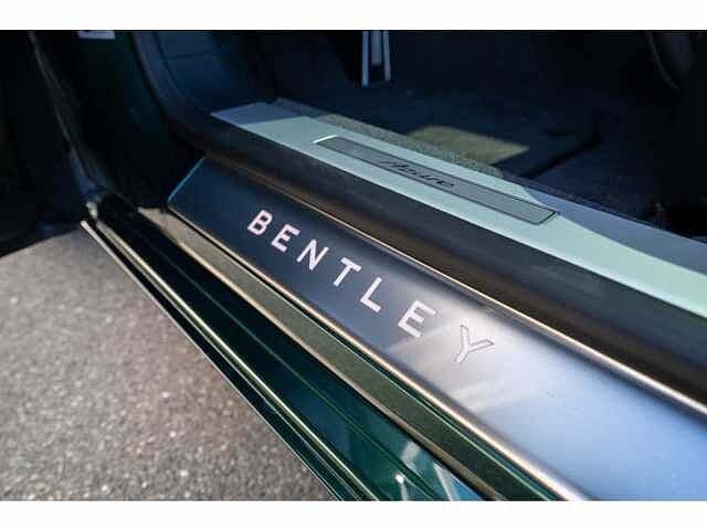 32:Bentley Flying Spur Azure V8, Limousine, Verdant, Gohm Sportwagen GmbH | Bentley Singen