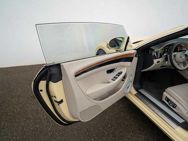 31:Bentley Continental GTC V8, Cabrio, Special Magnolia Pearlescent, Gohm Sportwagen GmbH | Bentley Singen