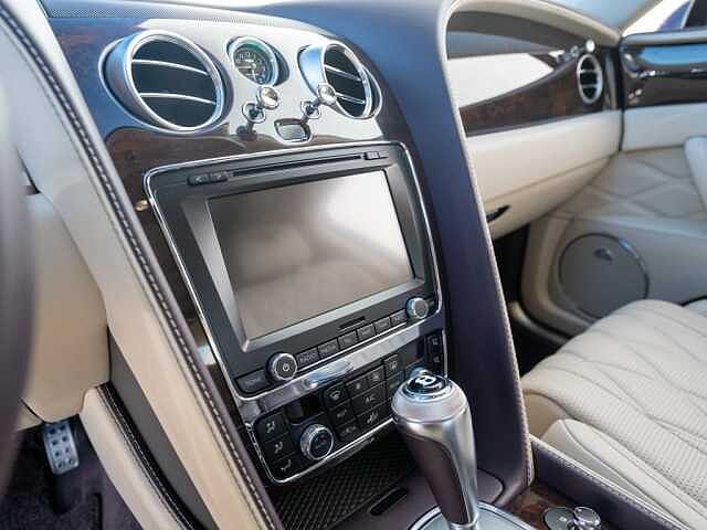 19:Bentley Flying Spur W12, Limousine, Damson, Gohm Sportwagen GmbH | Bentley Singen